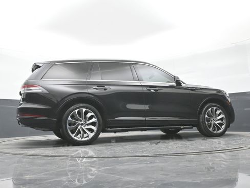 Used 2021 Lincoln Aviator Grand Touring w/ Elements Package Plus image 43