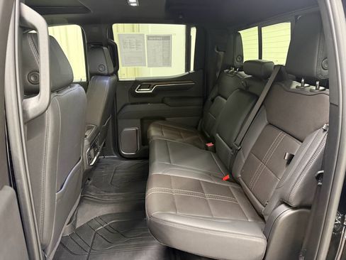 Certified 2025 Chevrolet Silverado 1500 High Country w/ High Country Premium Package image 17