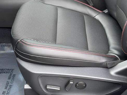 New 2026 Ford Escape ST-Line w/ Tech Pack #1 FWD image 25