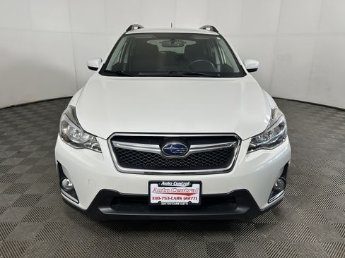 Used 2016 Subaru Crosstrek 2.0i Premium image 5