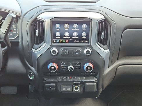 Used 2022 GMC Sierra 3500 SLT w/ Gooseneck/5TH Wheel Package image 15