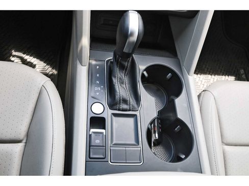 Used 2022 Volkswagen Atlas SE FWD image 26
