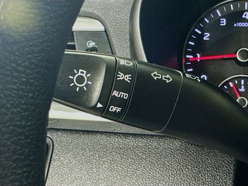 Used 2020 Kia Optima LX FWD image 13