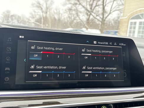 Used 2023 BMW X5 xDrive45e w/ Executive Package AWD/4WD image 21