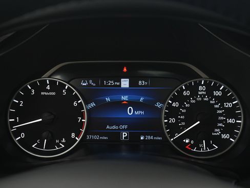 Used 2021 Nissan Murano Platinum w/ Cargo Package AWD/4WD image 25