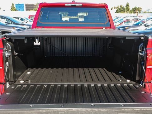 New 2025 Toyota Tacoma TRD Off-Road image 13