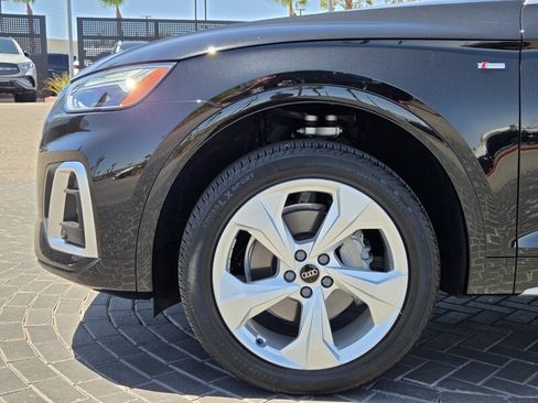 Used 2025 Audi Q5 2.0T Premium Plus w/ Premium Plus Package AWD/4WD image 12