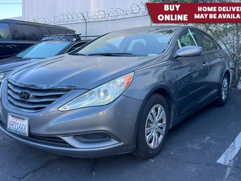 Used 2011 Hyundai Sonata GLS FWD image 2