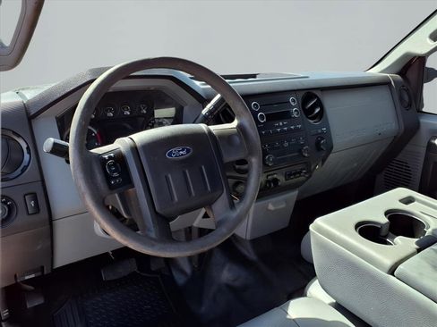 Used 2012 Ford F350 XL w/ PWR Equipment Group image 7