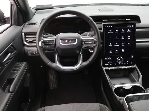 Used 2025 GMC Terrain Elevation AWD/4WD image 12