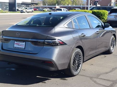 New 2026 Nissan Sentra SV FWD image 7