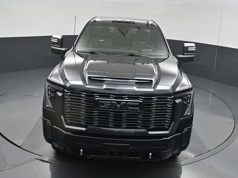 Used 2024 GMC Sierra 3500 Denali Ultimate AWD/4WD image 44