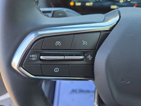 New 2026 Chevrolet Equinox LT w/ Convenience Package II image 17