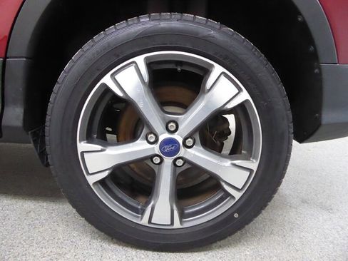 Used 2017 Ford Escape SE w/ SE Leather Comfort Package image 33