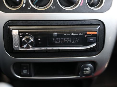 Used 2003 Dodge Neon image 28