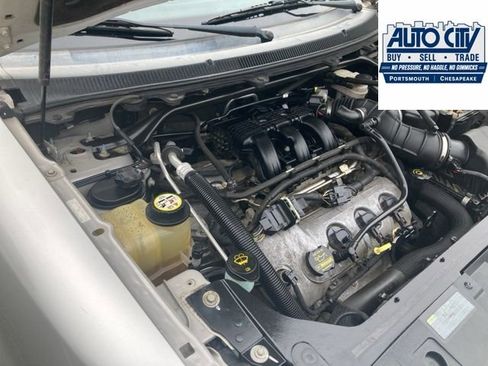 Used 2009 Ford Flex SEL FWD image 11