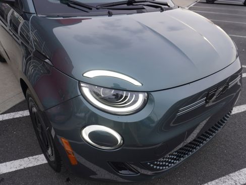 New 2025 FIAT 500 e image 10