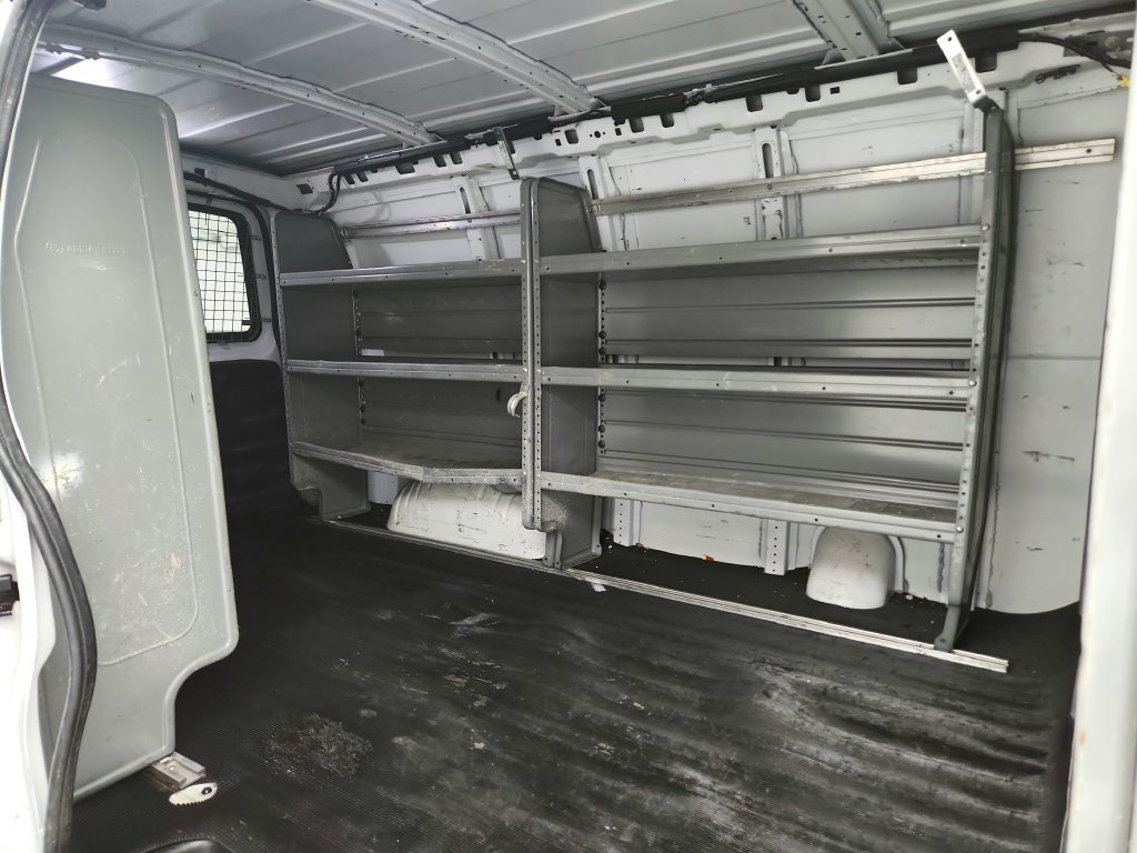 Used 2018 GMC Savana 2500 w/ Driver Convenience Package RWD image 20