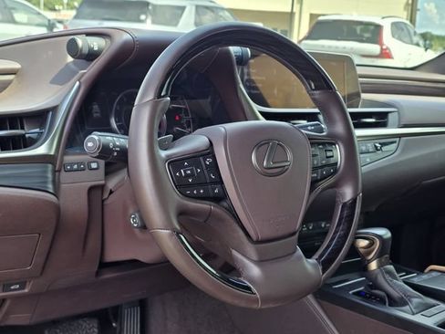 Used 2021 Lexus ES 350 w/ Accessory Package 2 FWD image 29