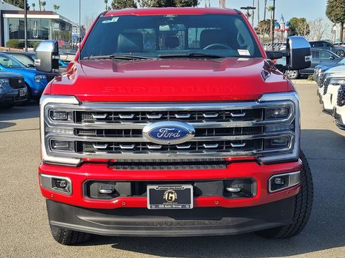 Used 2024 Ford F250 Platinum image 2