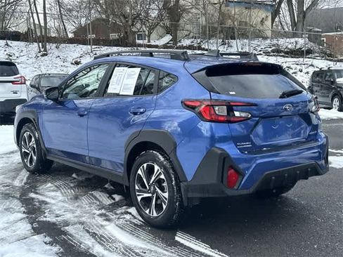 Certified 2025 Subaru Crosstrek 2.0i Premium image 22