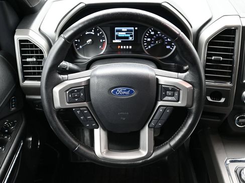 Used 2021 Ford Expedition XLT RWD image 15