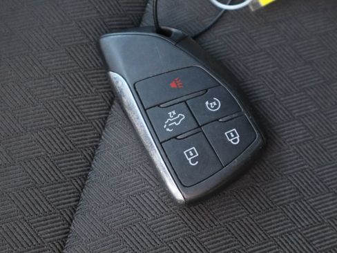 Used 2025 Chevrolet Silverado 1500 LT RWD image 30