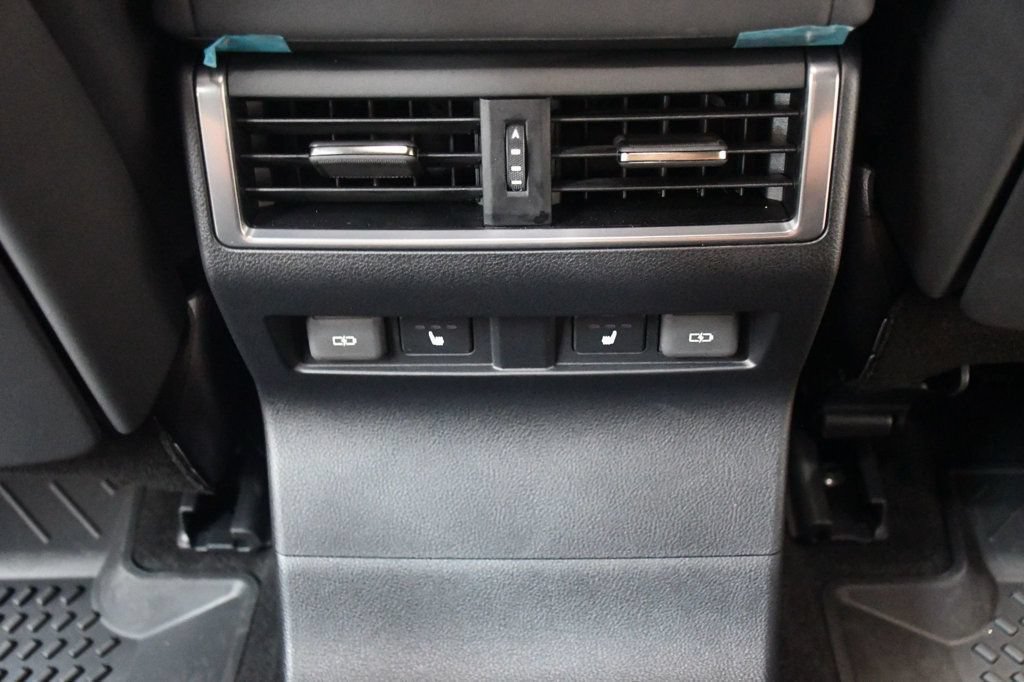 Used 2025 Lexus GX 550 w/ Accessory Package (CT) AWD/4WD image 49