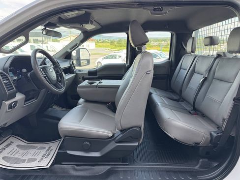 Used 2022 Ford F250 XL w/ Power Equipment Group AWD/4WD image 36