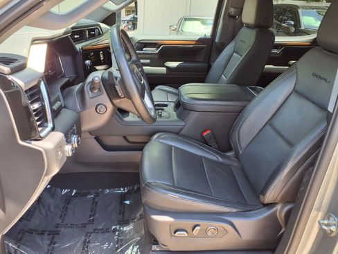 Used 2024 GMC Sierra 1500 Denali w/ Denali Reserve Package AWD/4WD image 21