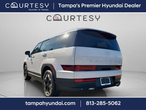 New 2026 Hyundai Santa Fe SE image 2