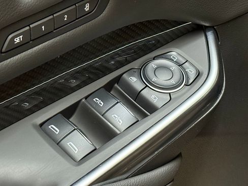 Certified 2024 Cadillac XT4 Sport image 25