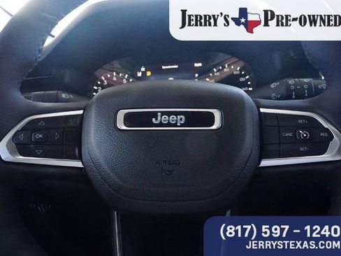 Used 2023 Jeep Compass Latitude w/ Convenience Group AWD/4WD image 15