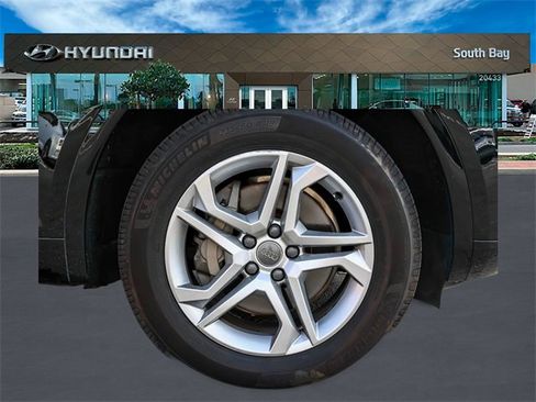 Used 2018 Audi Q5 2.0T Premium Plus w/ Premium Plus Package image 9