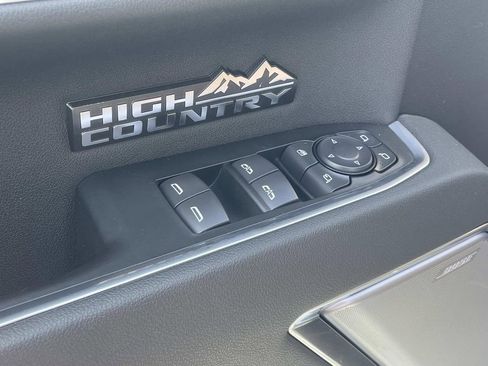 New 2026 Chevrolet Silverado 1500 High Country AWD/4WD image 15