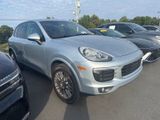 Used 2017 Porsche Cayenne Platinum Edition image 5