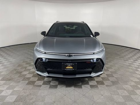 Certified 2026 Chevrolet Equinox EV RS FWD image 19