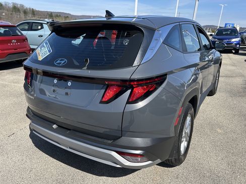 Used 2025 Hyundai Tucson SE image 10