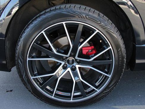 Used 2021 Audi Q8 Prestige w/ Prestige Package image 52