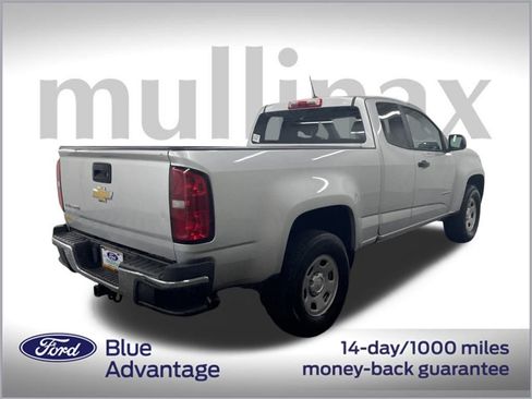 Used 2018 Chevrolet Colorado W/T image 3