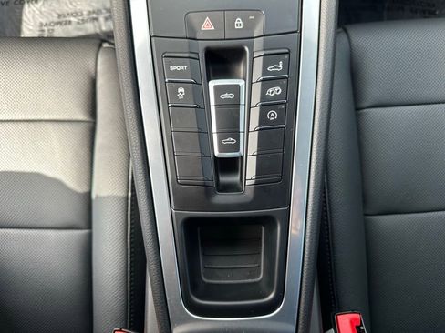 Used 2025 Porsche 718 Boxster S image 25