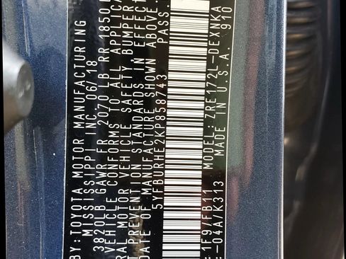 Used 2019 Toyota Corolla LE FWD image 60
