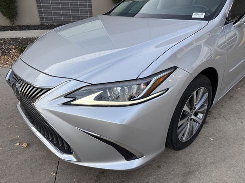 Used 2019 Lexus ES 350 image 6