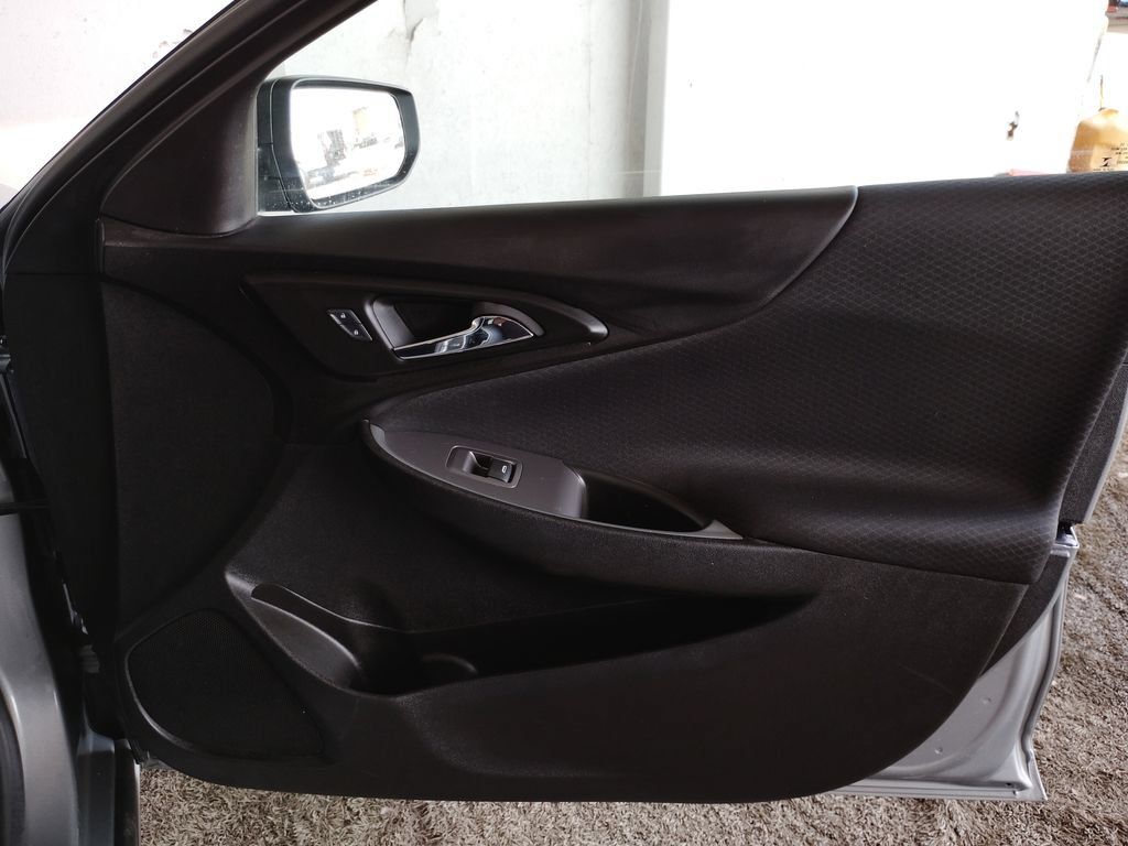 Used 2024 Chevrolet Malibu LS FWD image 12