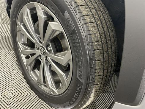 Certified 2022 Toyota RAV4 Limited image 27