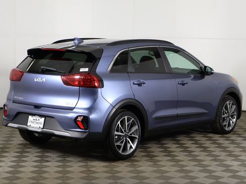 Used 2022 Kia Niro Touring Special Edition image 12