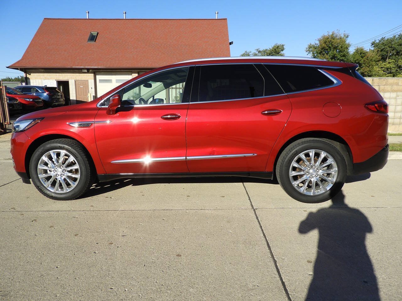 Used 2019 Buick Enclave Essence w/ Trailering Package, 5000 lbs. FWD image 5