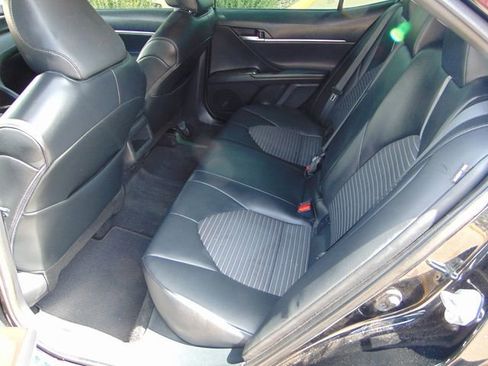 Used 2023 Toyota Camry SE FWD image 21