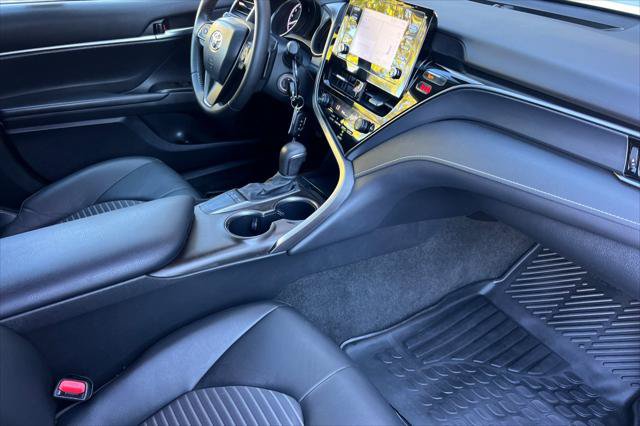 Certified 2024 Toyota Camry SE FWD image 15
