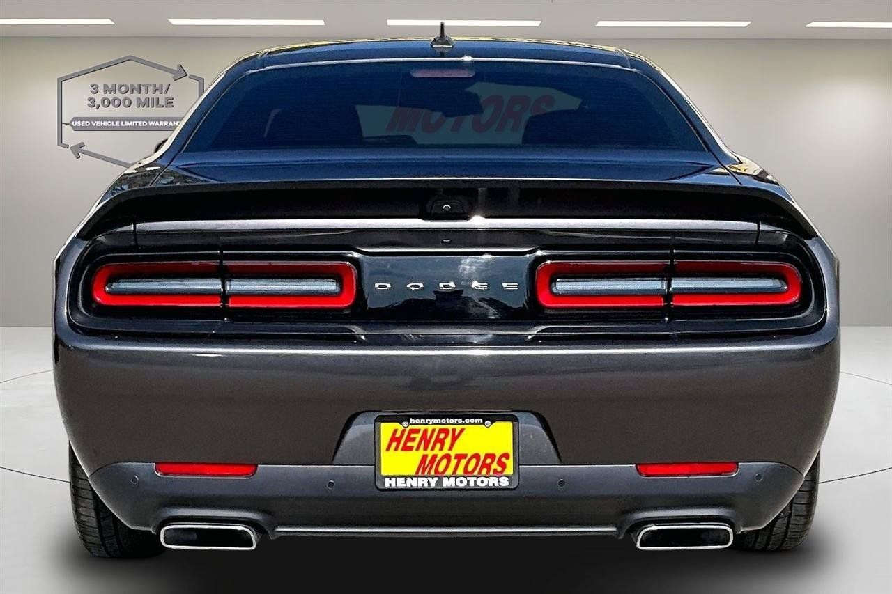 Used 2020 Dodge Challenger R/T Scat Pack RWD image 5